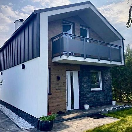 Domki Pod Gwiezdzistym Niebem Zastan Exterior foto